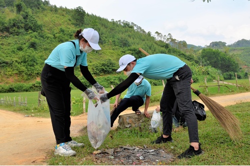 Lang Son Geopark Management Board organized the Forum "Climate Change and Solutions for Lang Son Geopark"