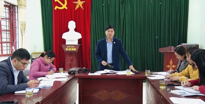 Họp thống nhất khoanh vùngcác khu vực bảo vệ di tích khảo cổ Hang Phja Thạng, xã Tân Đoàn, huyện Văn Quan