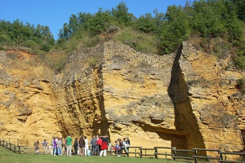 The BEAUJOLAIS UNESCO Global Geopark