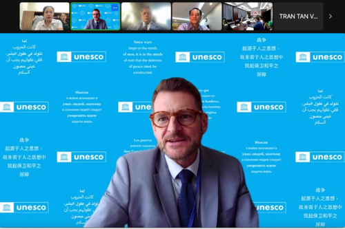 Organizing  an online meeting with UNESCO on the new guidelines for the assessment of the international significance of geological heritage in UNESCO Global Geopark Applications