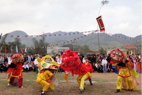  Lễ hội Háng Ví