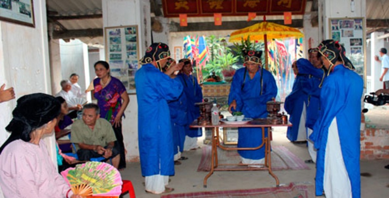 Lễ hội đình Vằng Khắc