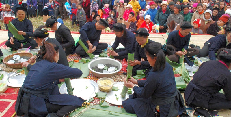 Site 21 Làng Văn hoá Tày