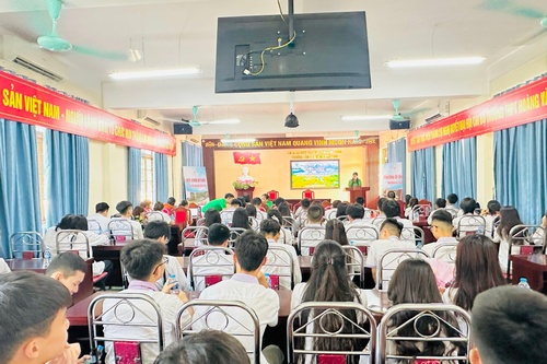 Organizing the "English Speaking Contest on Geopark Corner"