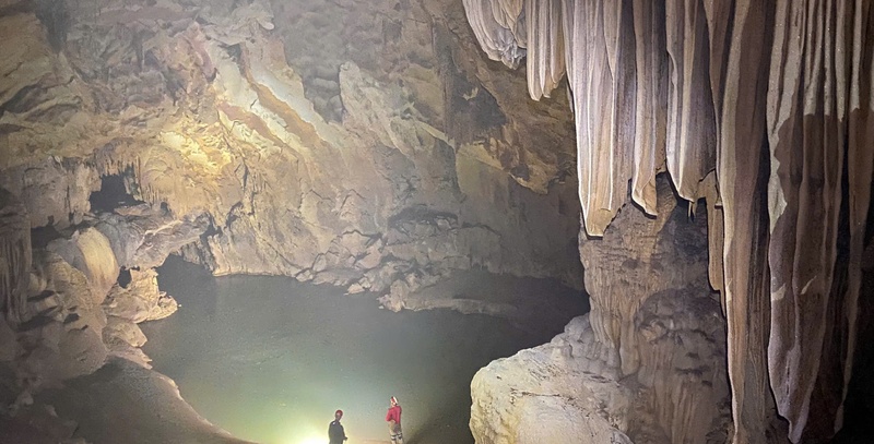 Exploring and mapping Nguom Mooc Cave, Tham Lum Sinkhole, Mong An Commune, Binh Gia District (Lang Son Geopark Tourist Route No. 02), Lang Son province, Viet Nam)