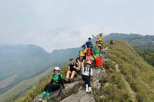 Con đường mòn địa chất (Geotrail)“Kỳ vĩ Sống Khủng long - Đỉnh Phja Pò vùng Công viên địa chất Toàn cầu UNESCO Lạng Sơn” -  Khu du lịch Mẫu Sơn