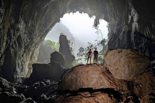 Quản lý, bảo vệ hang, động, hố sụt và các giá trị địa chất khác trong Công viên địa chất toàn cầu UNESCO Lạng Sơn