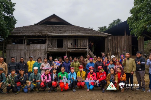 Tuyên truyền nâng cao nhận thức và sự tham gia của cộng đồng vào việc bảo vệ và quản lý Công viên địa chất toàn cầu UNESCO Lạng Sơn