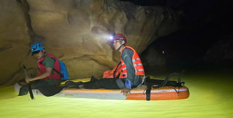 Họp trực tuyến với các chuyên gia Hiệp hội Hang động Quốc gia Hoa Kỳ về xây dựng ấn phẩm hang động