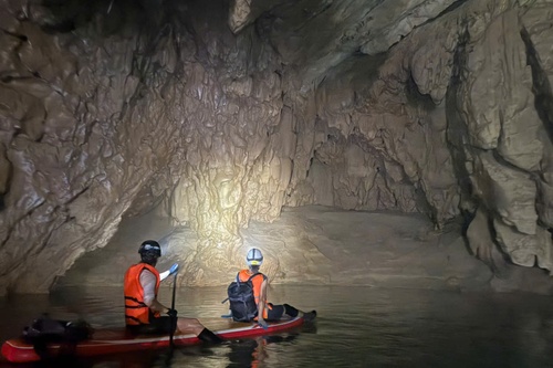 Hợp tác khảo sát hang động, hố sụt Công viên địa chất toàn cầu UNESCO Lạng Sơn